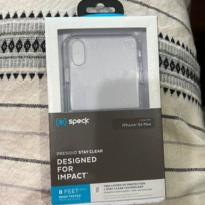speck iPhone XS Max case